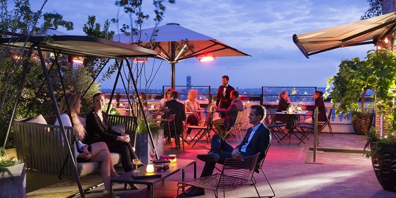 Terrass'' Rooftop Bar — à proximité de l'Hôtel R de Paris