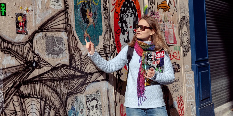 Montmartre Street Art Tour — à proximité de l'Hôtel R de Paris